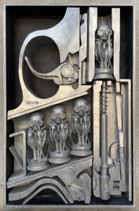 Birth_Machine_sculpture_in_Gruyères